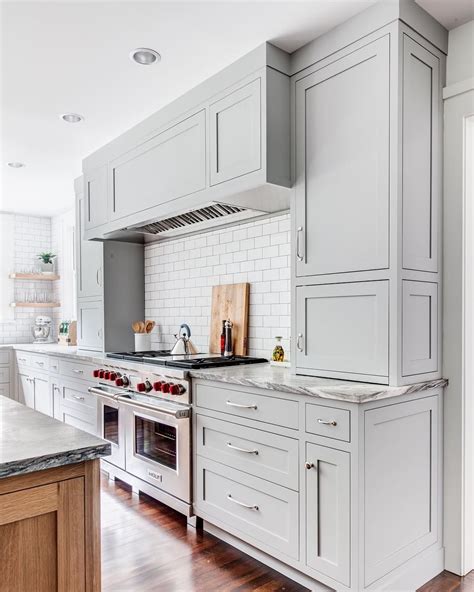 benjamin moore gray cabinets